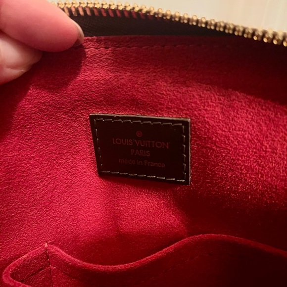 Louis Vuitton Trevi Damier PM - Picture 5 of 16